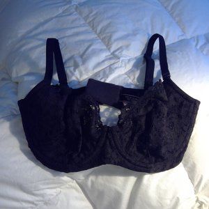 NWT Victoria Secret Black Lace Bra